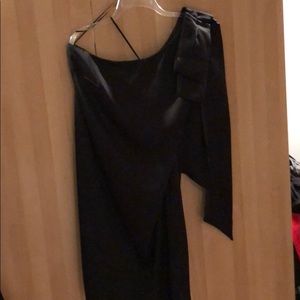 Gorgeous new with tag one shoulder cocktail dress